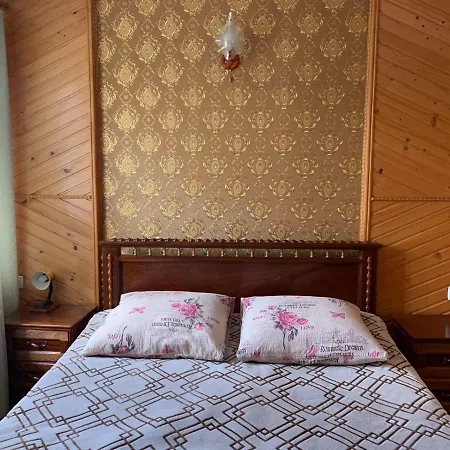 приватна яблуневий сад 1 *