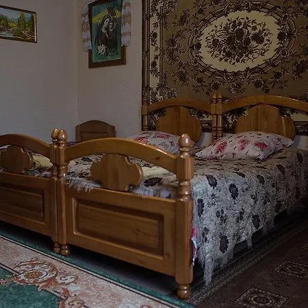 Гостевой дом приватна яблуневий сад *