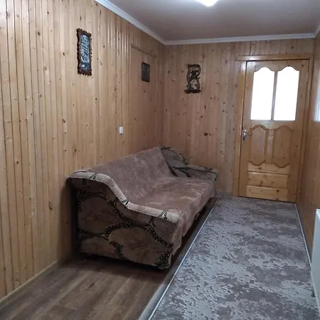 בית הארחה приватна яблуневий сад 1 ירמכה