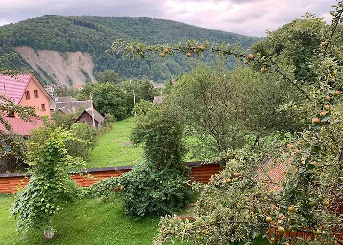 Casa de hóspedes приватна яблуневий сад 1